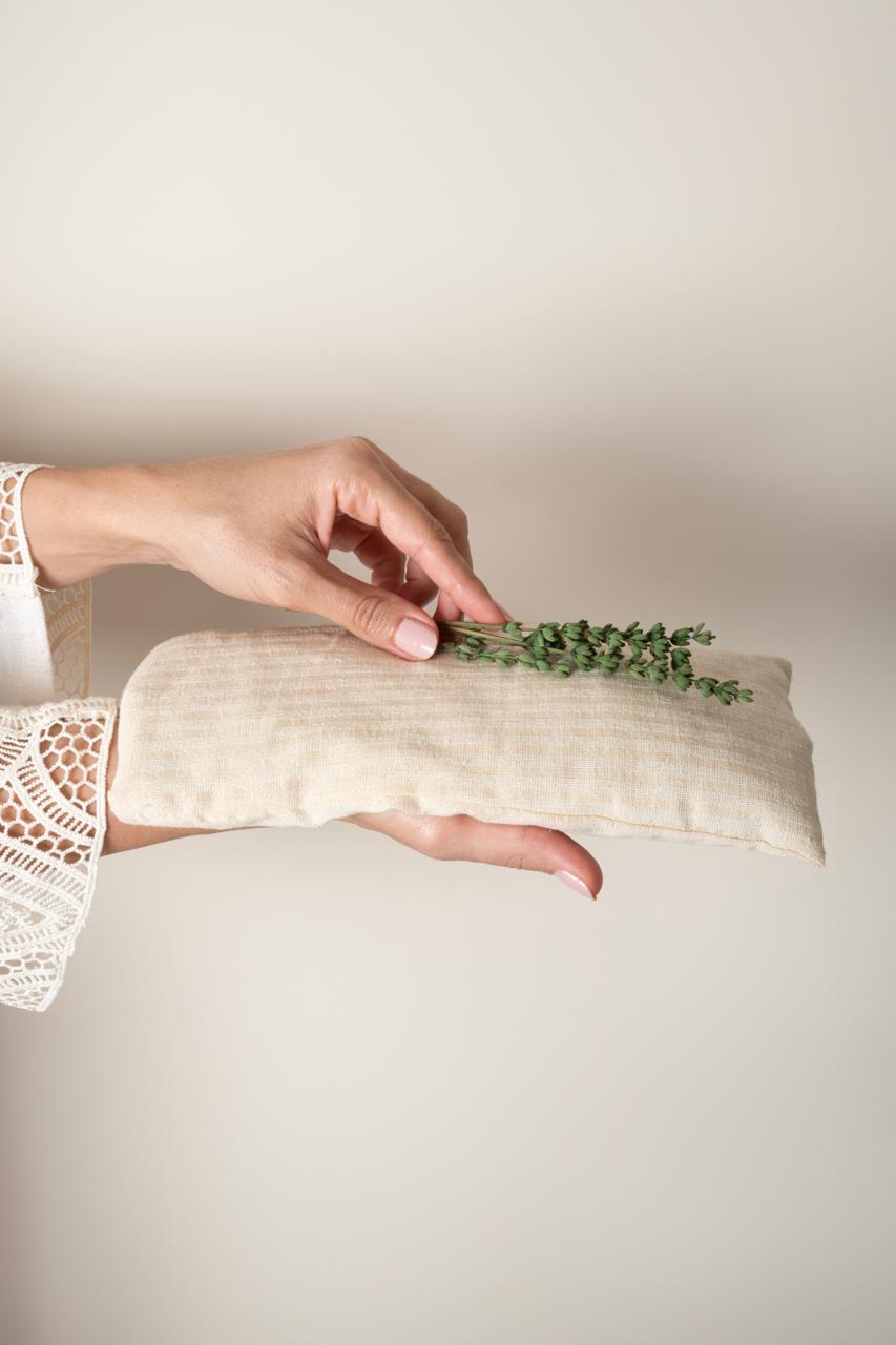 Ishira Lavanta Dolgulu İpek Göz Yastığı